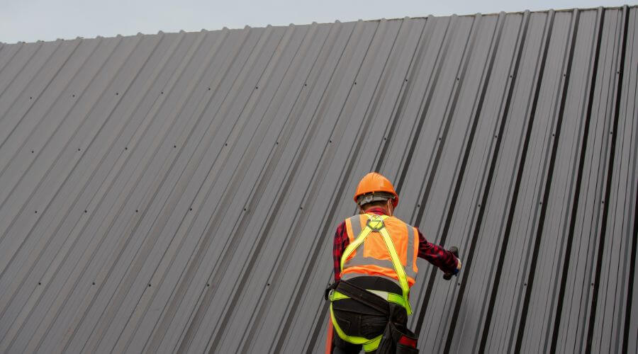 Professional metal roof installation in Beaver, OR